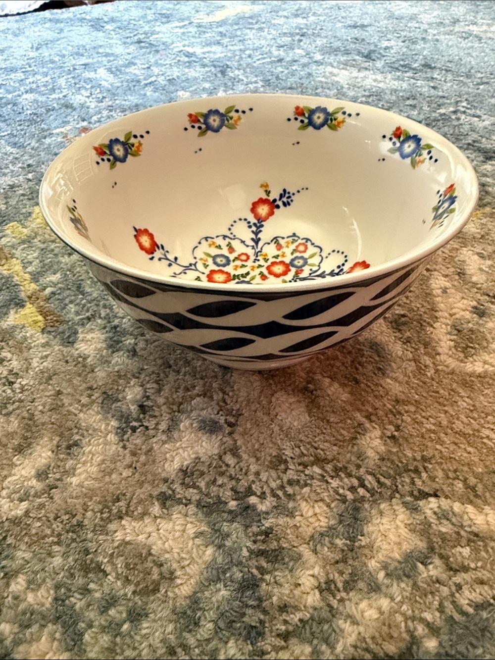 Anthropologie navy blue chain motif bowl floral design interior soup flower